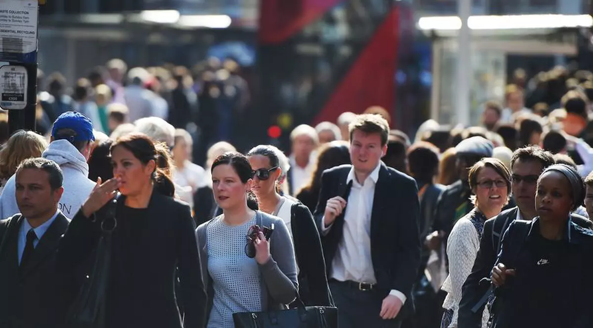 Atenție, români din Londra! Metroul londonez nu va funcționa 24 de ore