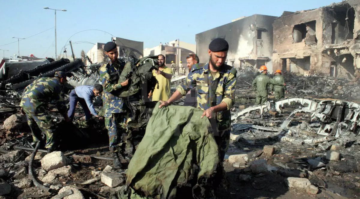 Ministru de interne, găsit mort sub dărâmături