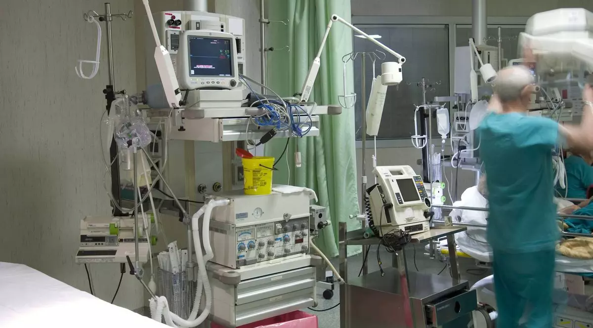 Panică la Spitalul din Galaţi după ce un pacient a anunţat că are o grenadă în sacoşă