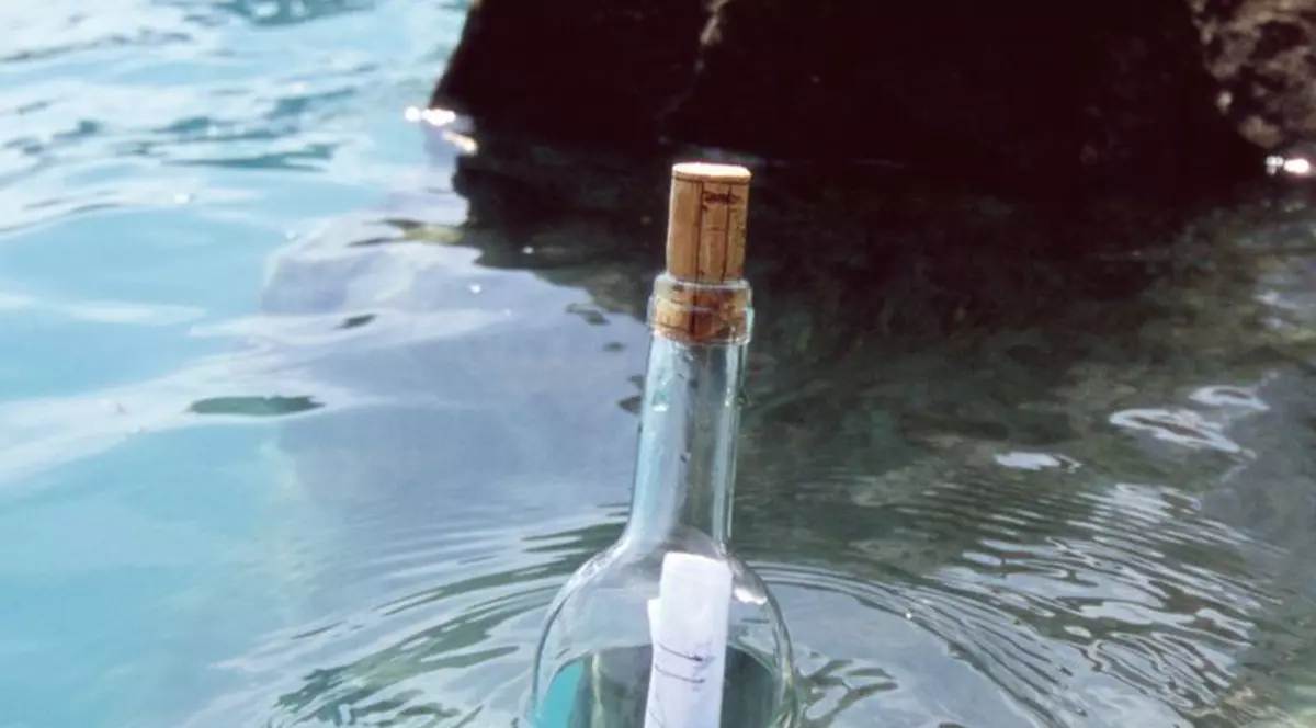 Cel mai vechi mesaj dintr-o sticlă plutitoare pe mare a fost găsit după 108 ani. Ce scria pe bilețel!