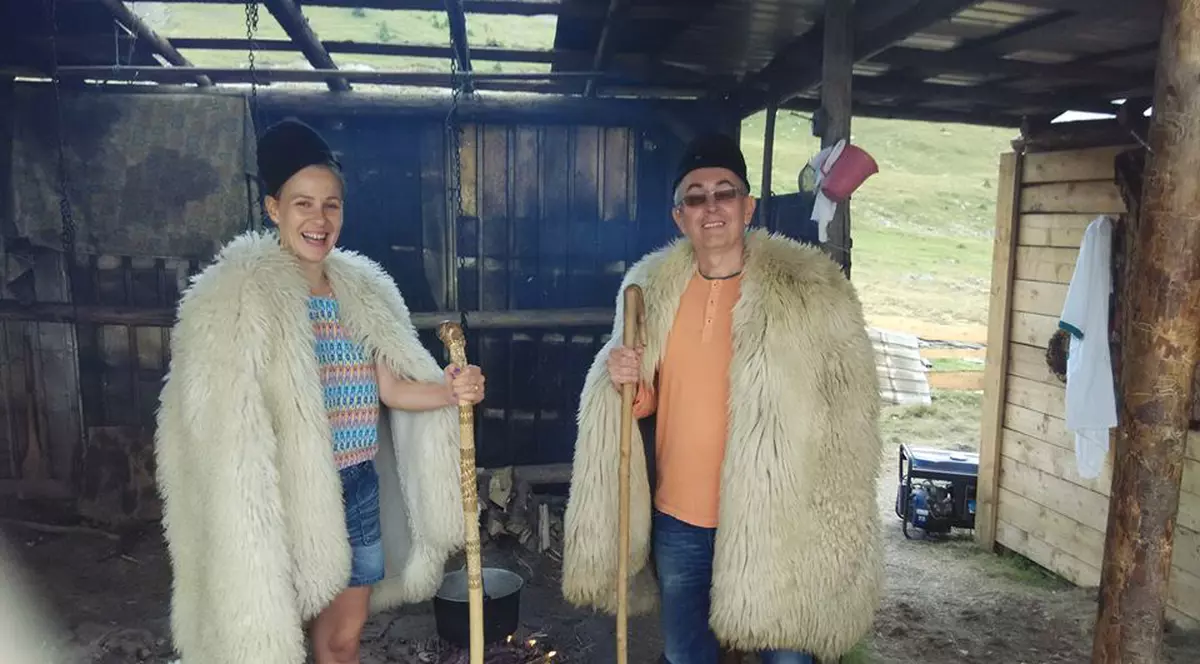 Solistul de la Taxi s-a reprofilat. S-a făcut cioban! Foto