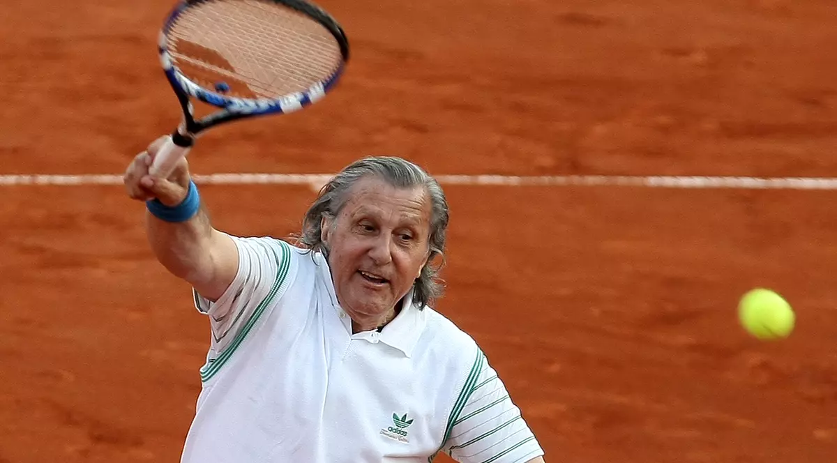 Fostul mare jucător de tenis Ilie Năstase (69 de ani) a izbucnit în lacrimi: ”Mi-a tăiat cineva un picior!”