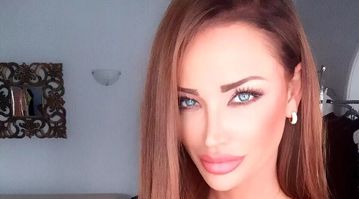 Rar ai văzut-o aşa! Bianca Drăguşanu, fără extensii, gene false sau machiaj