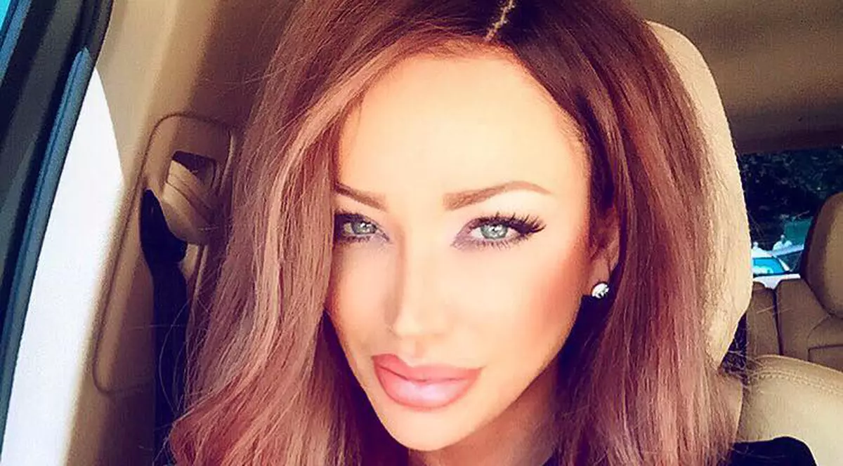 Bianca Drăguşanu, făcută praf de Iulia Albu: "Vrea să ne convingă că e zâna bună pentru amărâţi"