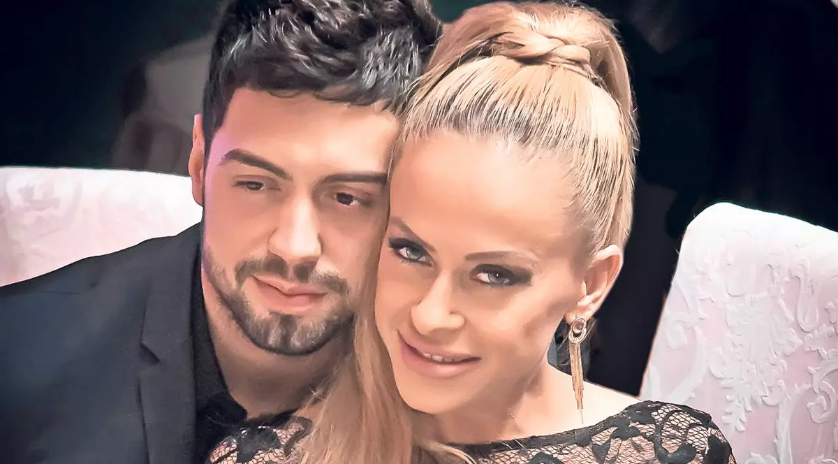 Anda Adam a ales un nume mai puţin obişnuit pentru fetiţa ei. Cum o va chema pe fiica blondinei