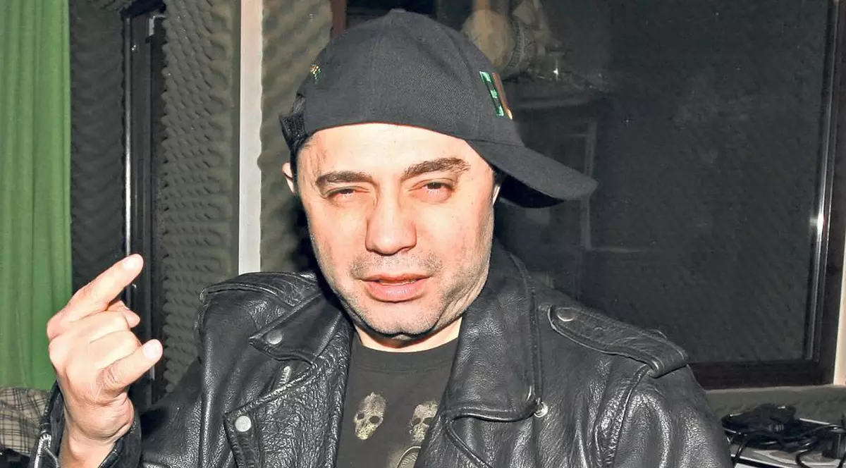 EXCLUSIV | Cu Guţă la psiholog! Femeile i-au pus capac manelistului