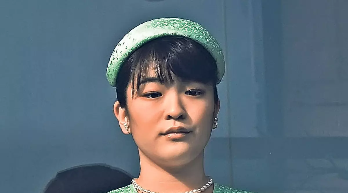 E prințesă, dar locuiește într-un cămin