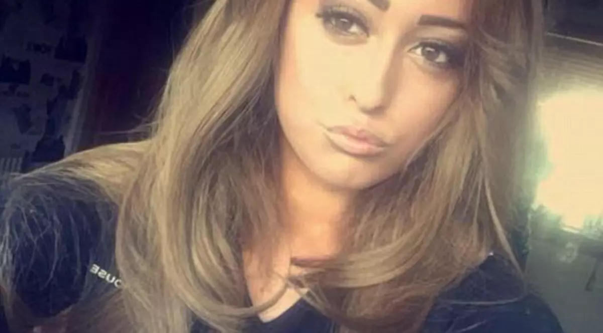 "Uite ce poate face o mică pastilă". Transformarea şocantă a unei adolescente, după ce s-a drogat la o petrecere