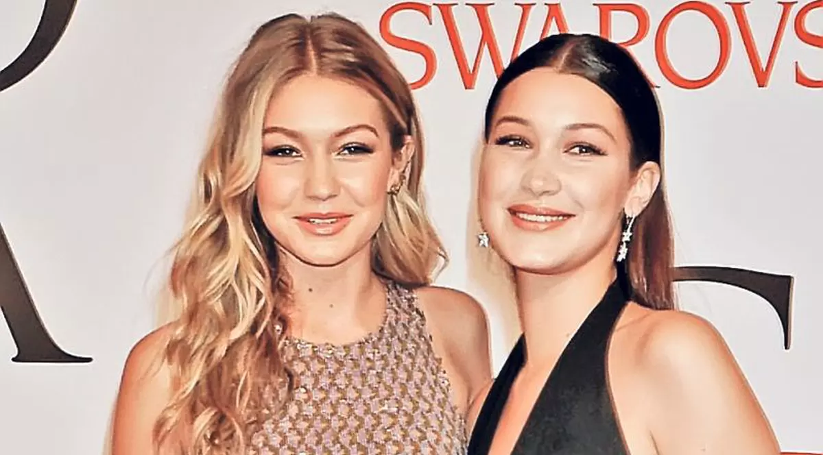Frumuseţe la pătrat! Gigi Hadid şi sora sa au făcut senzaţie la New York | FOTO