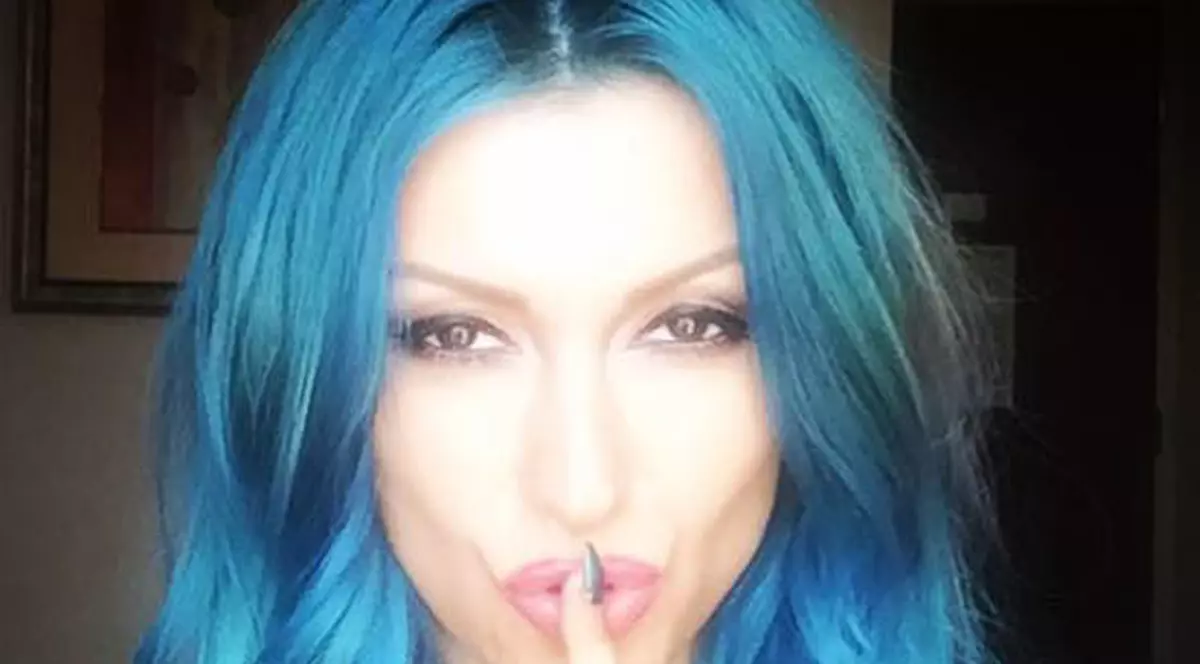 Andreea Bălan și-a vopsit din nou pletele! E de nerecunoscut! FOTO