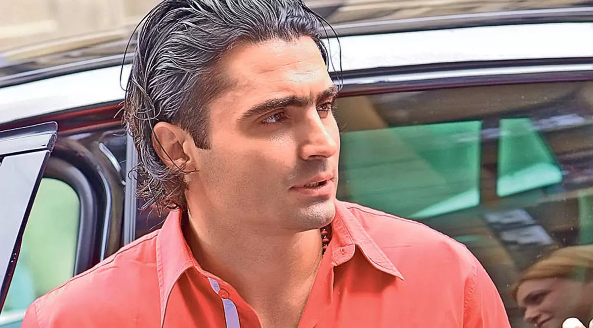 Zăvoranca o să se tăvălească pe jos de râs! Asta ar putea trece drept cea mai penibilă fotografie a lui Pepe