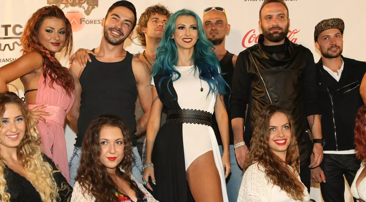 EXCLUSIV | Ce aruncă Keo adună Bălanca! Andreea și-a făcut trupă cu instrumentiștii proaspăt concediați ai fostului iubit