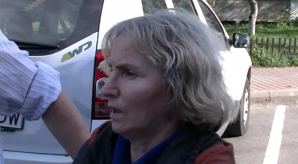 "Ţin post negru, ca să se afle adevărul". Pensionara care şi-a tranşat soţul refuză să mănânce
