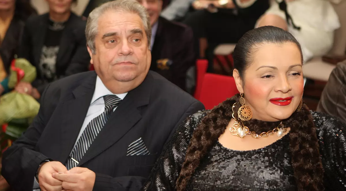 EXCLUSIV | S-a trezit cu un copil din flori la ușă! Cornelia Catanga culege roadele infidelității soțului ei