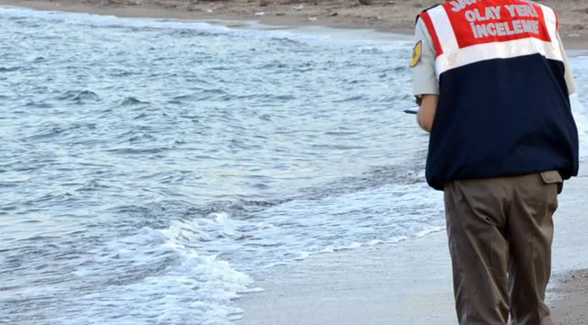 ŞOCANT! Drama refugiaţilor sirieni, văzută print-o fotografie care a făcut înconjurul lumii 