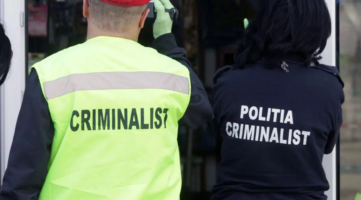 Un bebeluș din Iași a fost găsit mort după botez. Rudele chefuiau de zor și n-au observat că pruncul nu mai respira