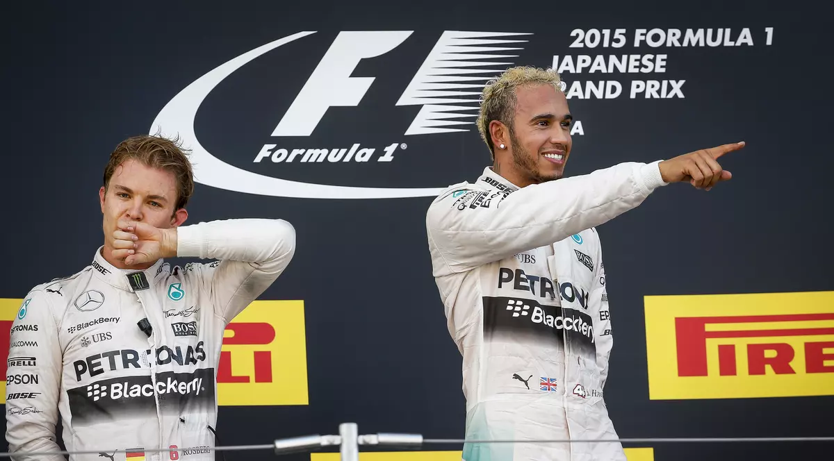 Lewis Hamilton s-a impus în Marele Premiu al Japoniei și l-a egalat pe marele Ayrton Senna