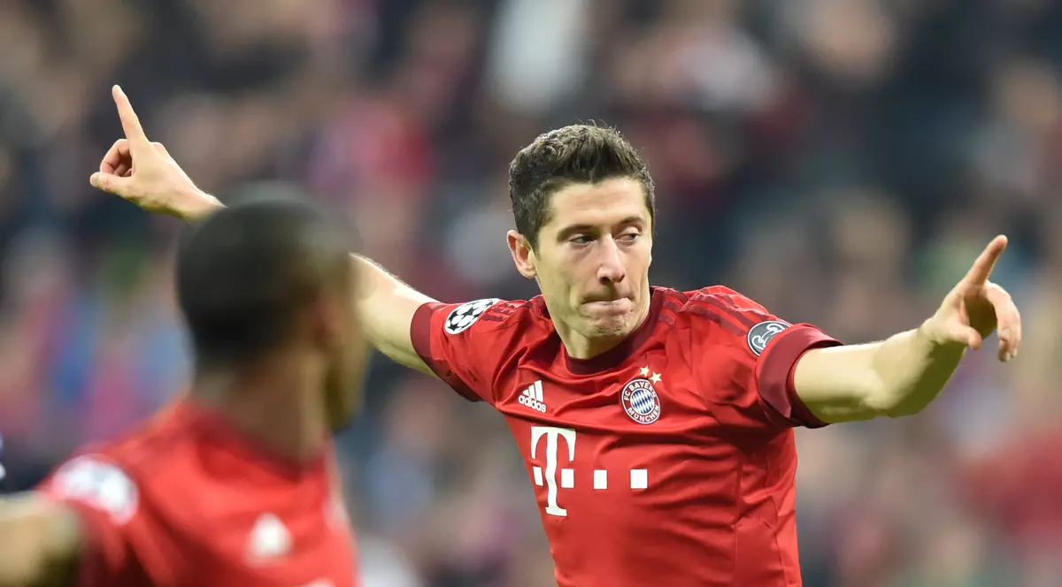 S-a aflat secretul lui Robert Lewandowski! Are acasă un nutriționist!