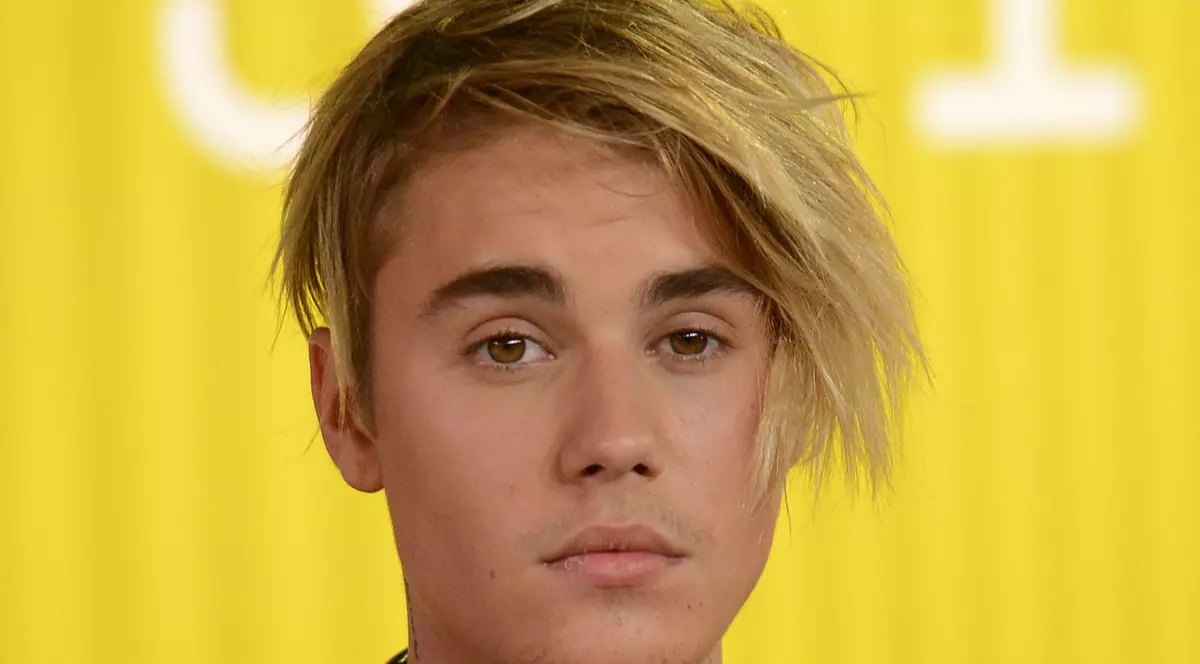 DECLARAȚIA PENIBILĂ a zilei! La ce este bun Instagram în opinia lui Justin Bieber