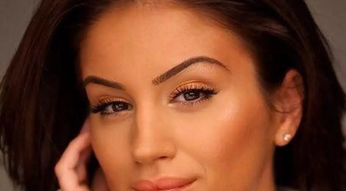 Geanina Ilieș are afacere în leasing! devenit o mică antreprenoare, dar are datorii de peste 60.000 de euro