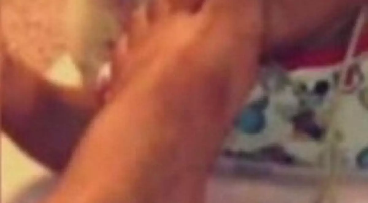 Gestul oribil al unei fete de 15 ani! Cum a fotografiat un bebeluș de 7 luni: "E dezgustător"