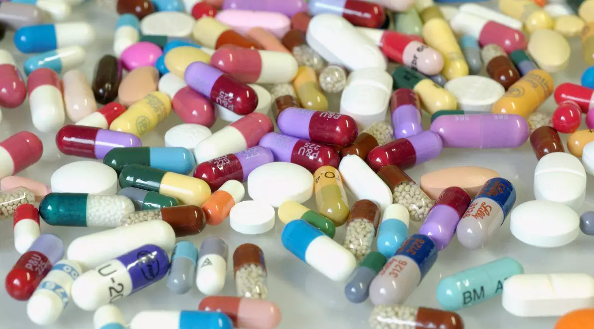 Rămânem fără medicamentele ieftine! 1.200 de pilule ar putea să dispară 