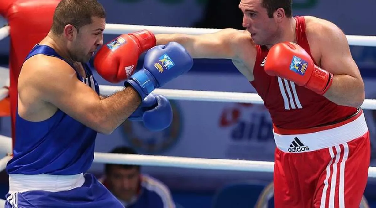 Mihai Nistor a știut ce vrea în meciul cu Erik Pfeifer pentru titlul mondial la categoria supergrea. ^”Și-a pregătit lovitura! A așteptat momentul prielnic și l-a pus la podea pe neamț!”