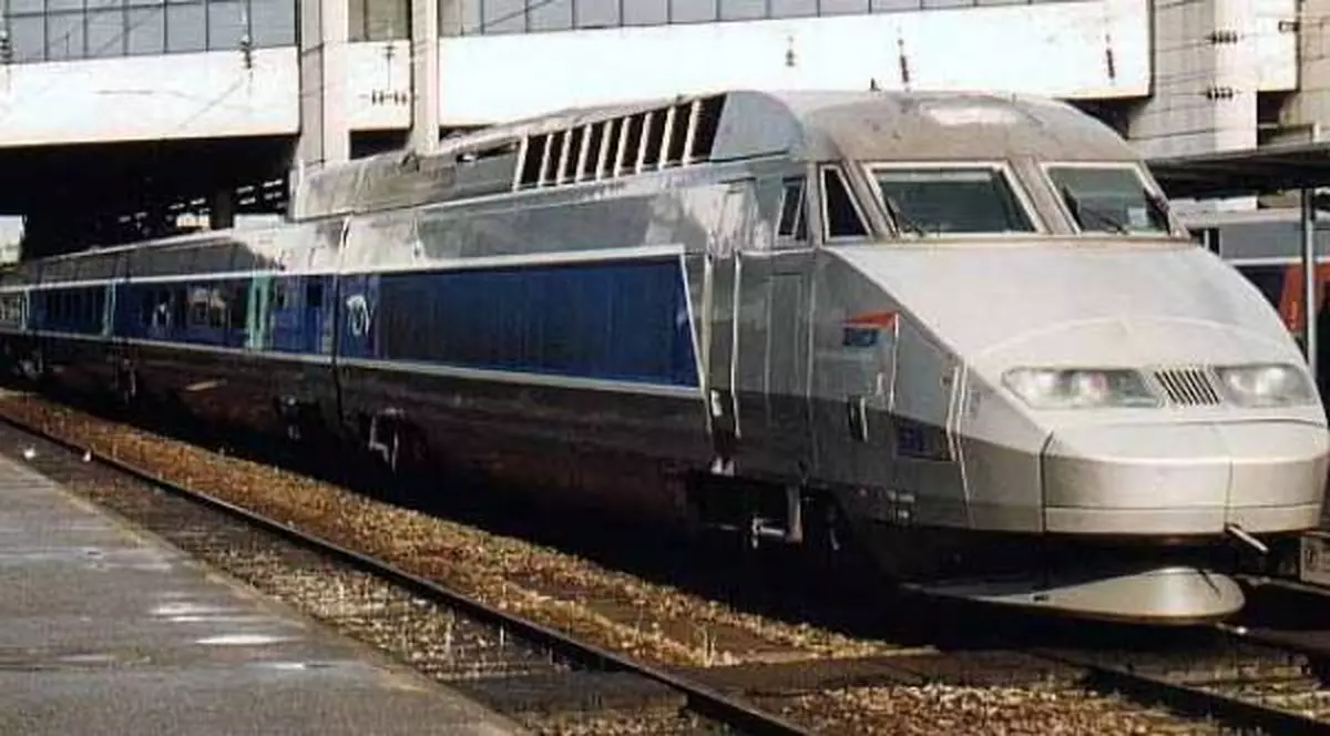 CFR te premiază cu o călătorie în Europa! Află ce trebuie să faci! 