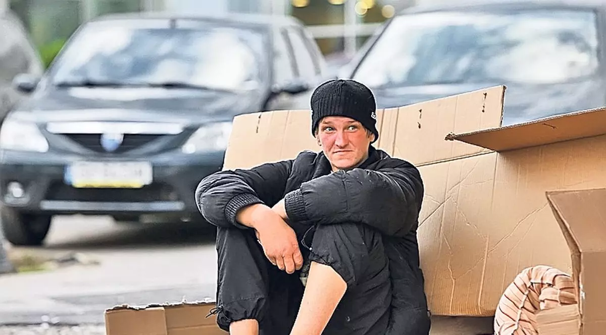 «Se lupta cu băieţii de la egal» | Prezentatoarea TV Sonia Simionov, actuala campioană la biliard, a avut onoarea s-o cunoască pe «legenda Lili»