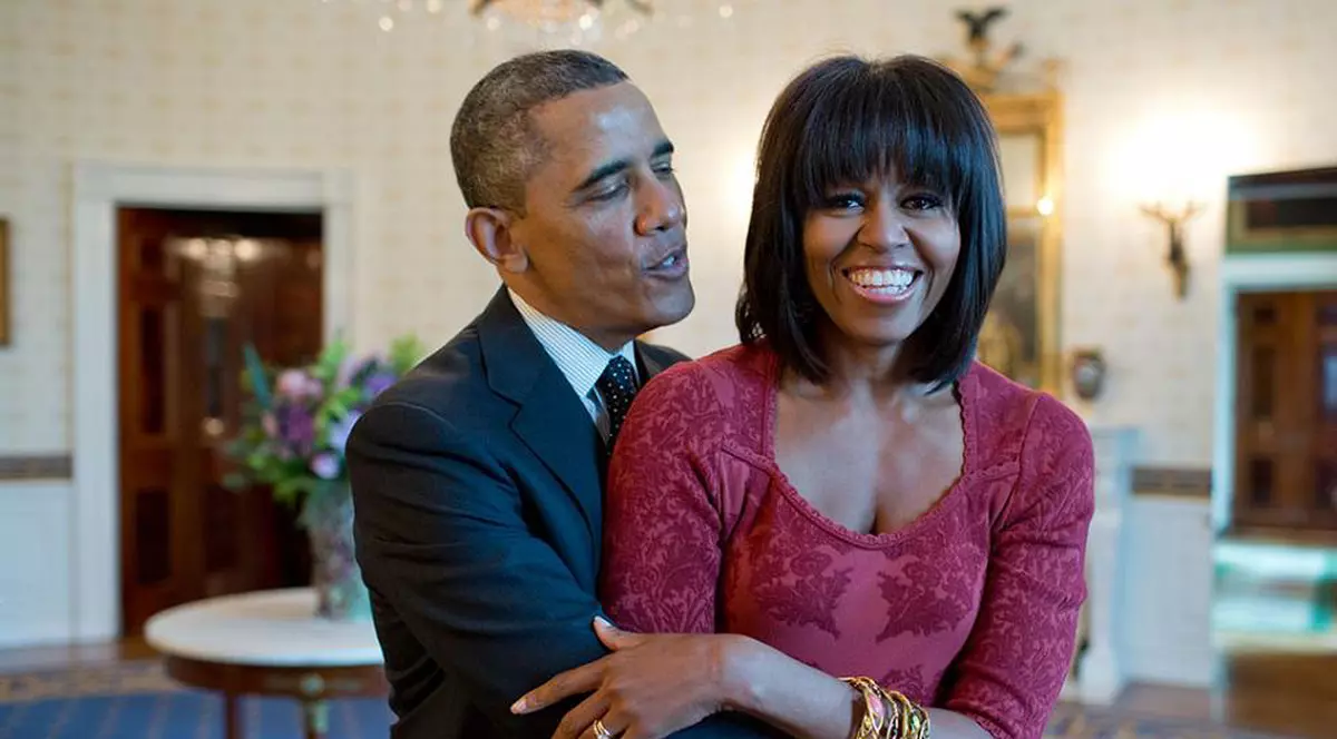 Sărbătoare la Casa Albă! Barack Obama şi soţia lui, 23 de ani de la căsătorie.Cum arătau când s-au cunoscut 