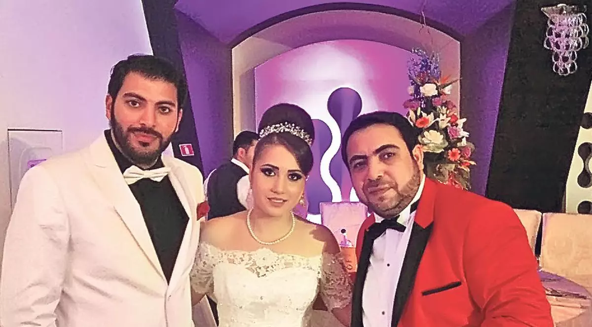 EXCLUSIV | Dacă nu Bursuc, atunci cine? Şi-a însurat nepotul pe net