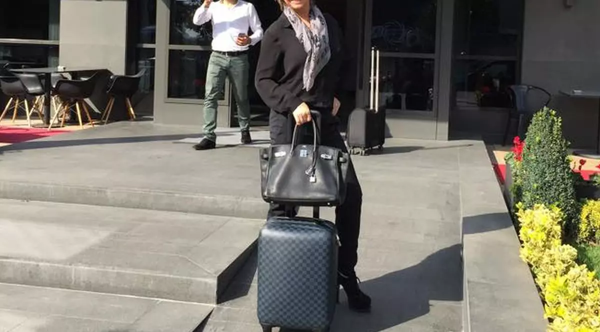 Anamaria Prodan își scoate silicoanele! Are legătură cu cancerul la sân
