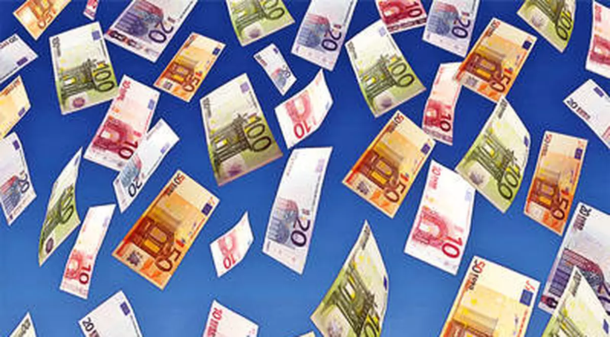 PREMIERĂ România vrea să vândă eurobonduri cu maturitatea la 20 de ani