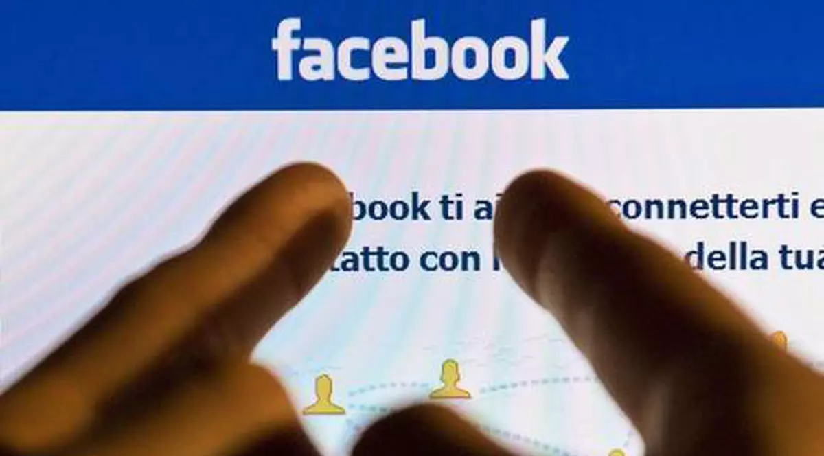 Avertisment: ești în pericol pe Facebook! Trebuie să faci setarea asta chiar acum