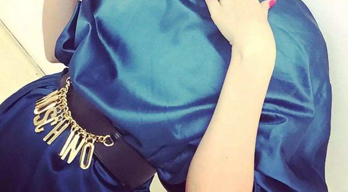 EXCLUSIV/ Iulia Albu mănâncă pe ascuns. Pâinea este cea mai bună prietenă