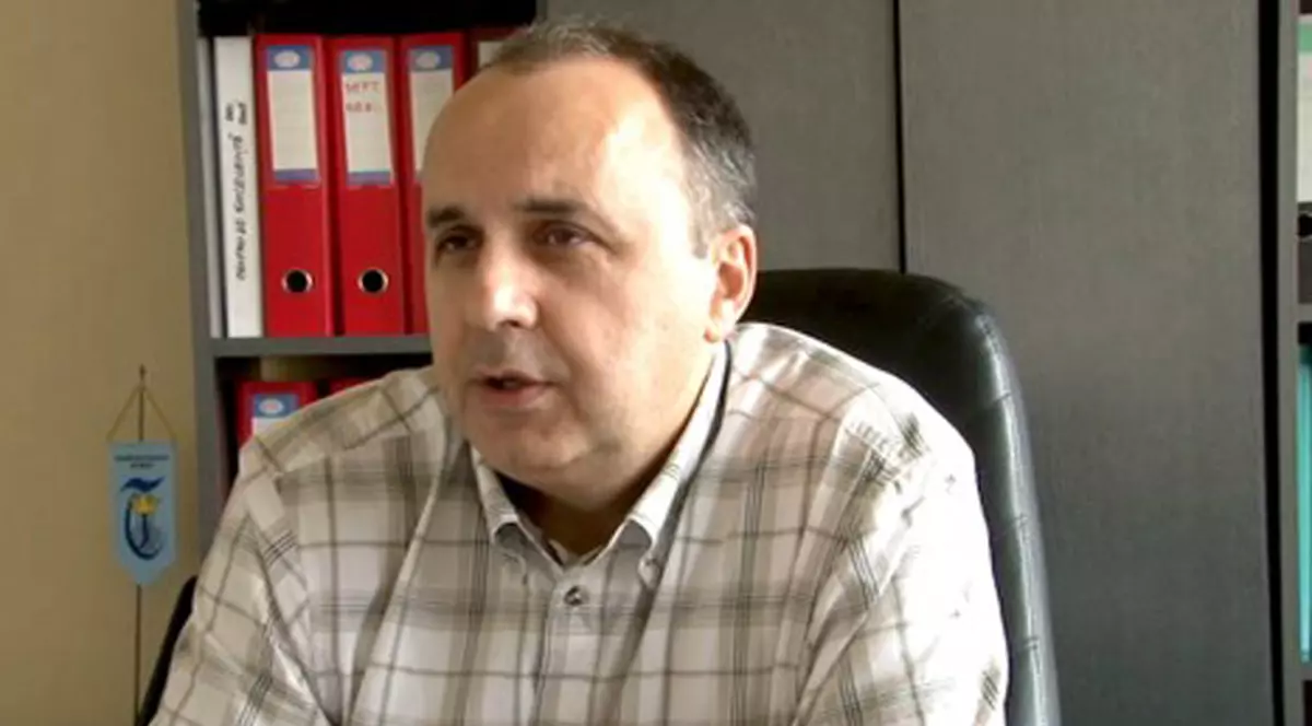 Șpagă cu de-a sila nu se poate! Un profesor din Brașov, hărţuit de mama unui student pentru a primi mită