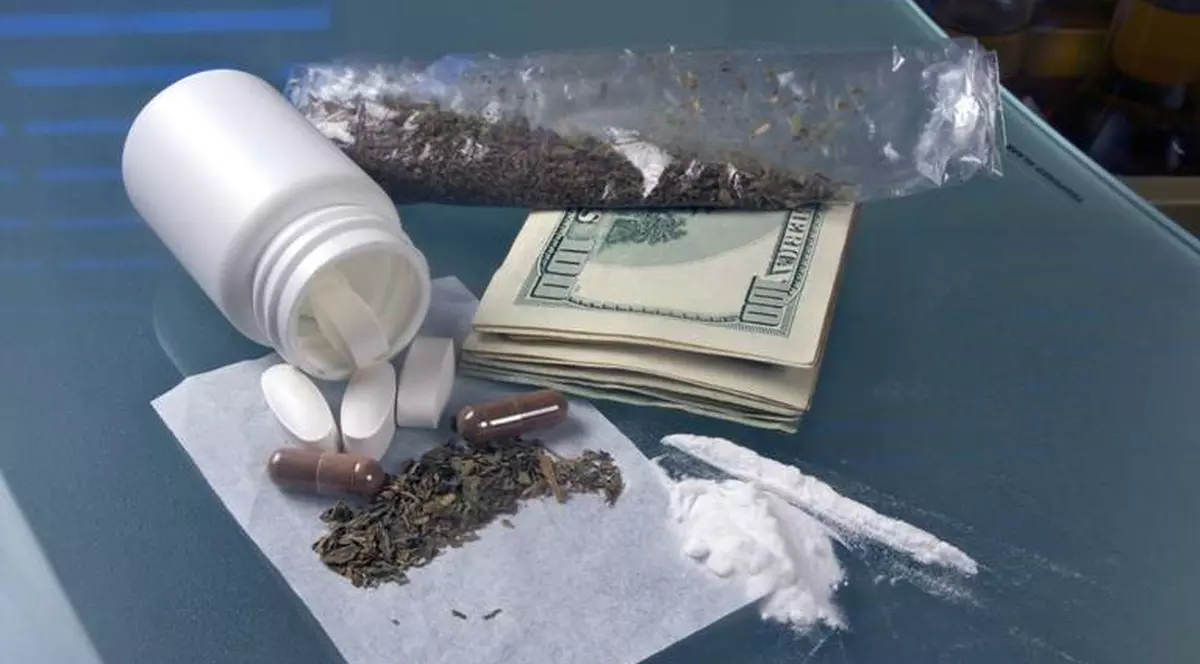 Un prinţ din Arabia Saudită, reținut pentru că a vrut să transporte două tone de amfetamină cu avionul privat