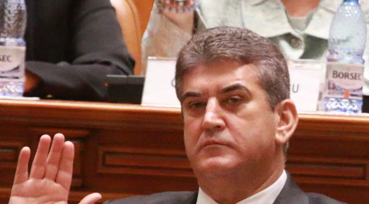 Gabriel Oprea, noi declaraţii despre ACCIDENT: "Urgența este vorba doar de un echipaj de poliție pe care l-a avut întotdeauna orice ministru de interne"
