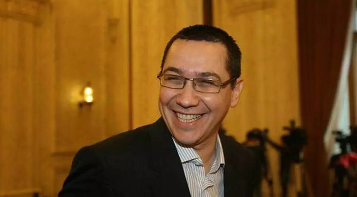 Ce sfat îi dă Ponta lui Grindeanu, după ce a stat în aceeași barcă cu Dragnea: Sper să fie deștept și să își pună urgent o vestă solidă de salvare pe el