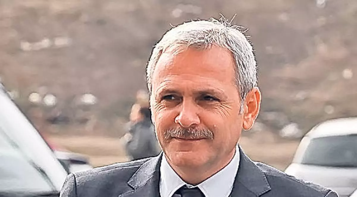 Prima declaraţie a lui Dragnea, după ce Dacian Cioloş a fost desemnat premier: "Eu zic să aşteptăm"