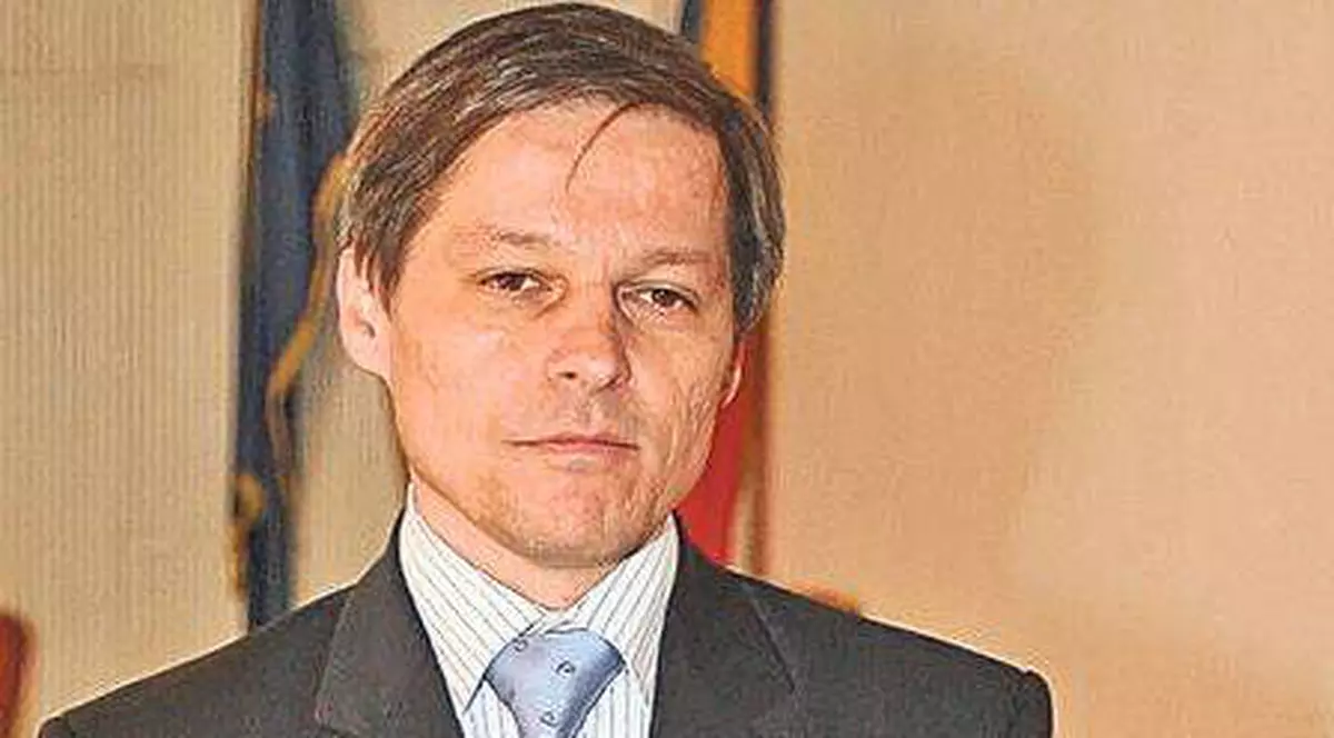 Dacian Cioloș riscă să rămână fără o sumă impresionantă de bani
