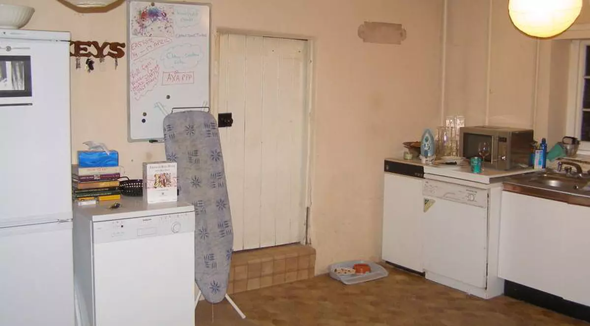 BLACK FRIDAY 2015. 10 electrocasnice în culori metalice pe care merită să-ți dai banii de Black Friday