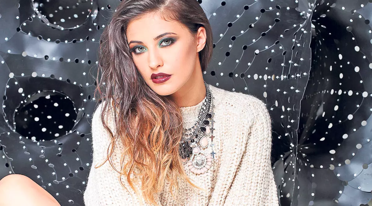 Uite ce mare s-a făcut fetița Antoniei! Iese la distracții cu mătușa Rosaria