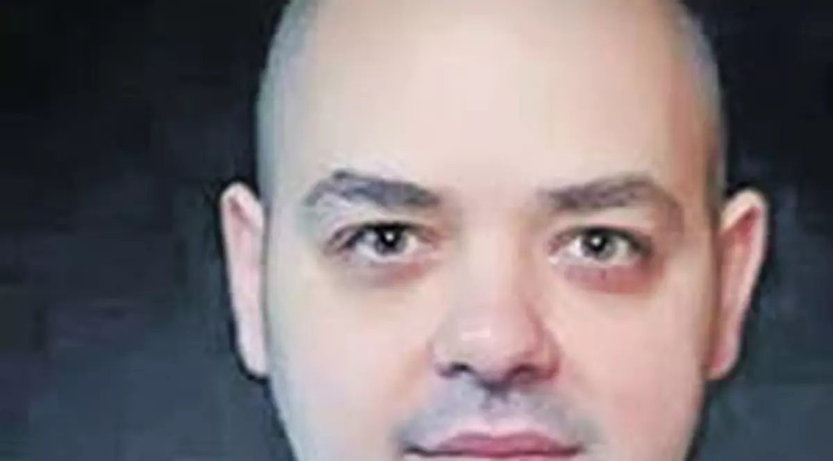 Incredibil așa ceva! Hoții i-au spart casa bodyguardului de la Colectiv, care se zbate între viață și moarte pe patul de spital