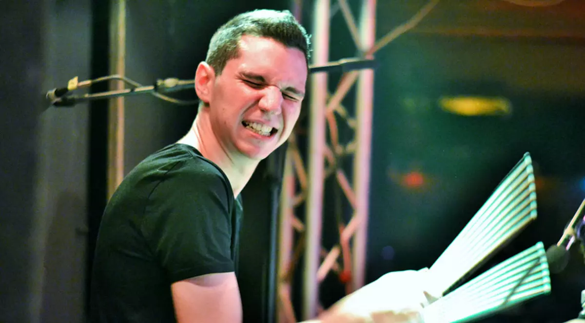 Povestea terifiantă a lui Bogdan, grav rănit în Colectiv! În urmă cu un an, trupa lui și-a lansat albumul în clubul groazei!