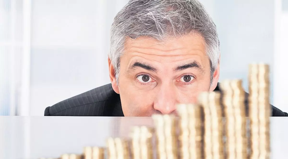 Angajaţi, dar fără pensie sigură! Peste 3,4 milioane de români sunt într-o situaţie delicată privind pensiile