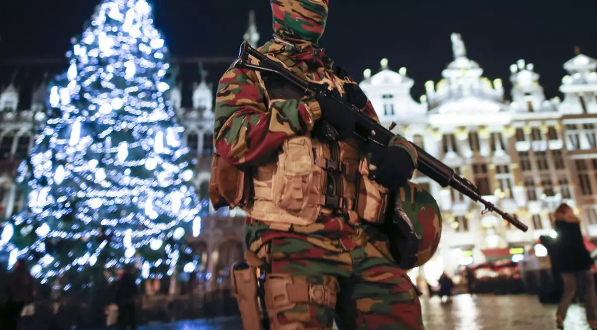 Nivel MAXIM de ALERTĂ în Bruxelles până pe 30 noiembrie