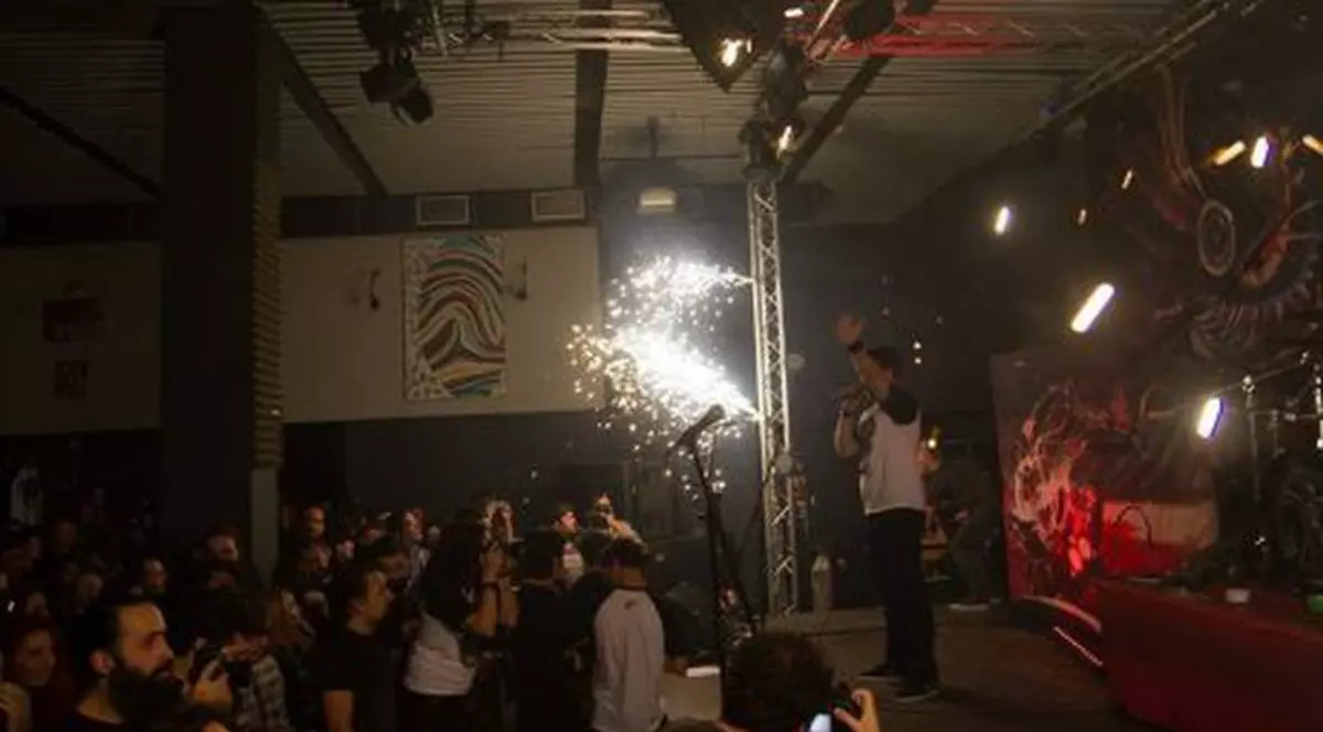 Trupa Taxi a lansat o melodie în memoria victimelor: "Ce faceţi?" Versurile sunt tulburătoare