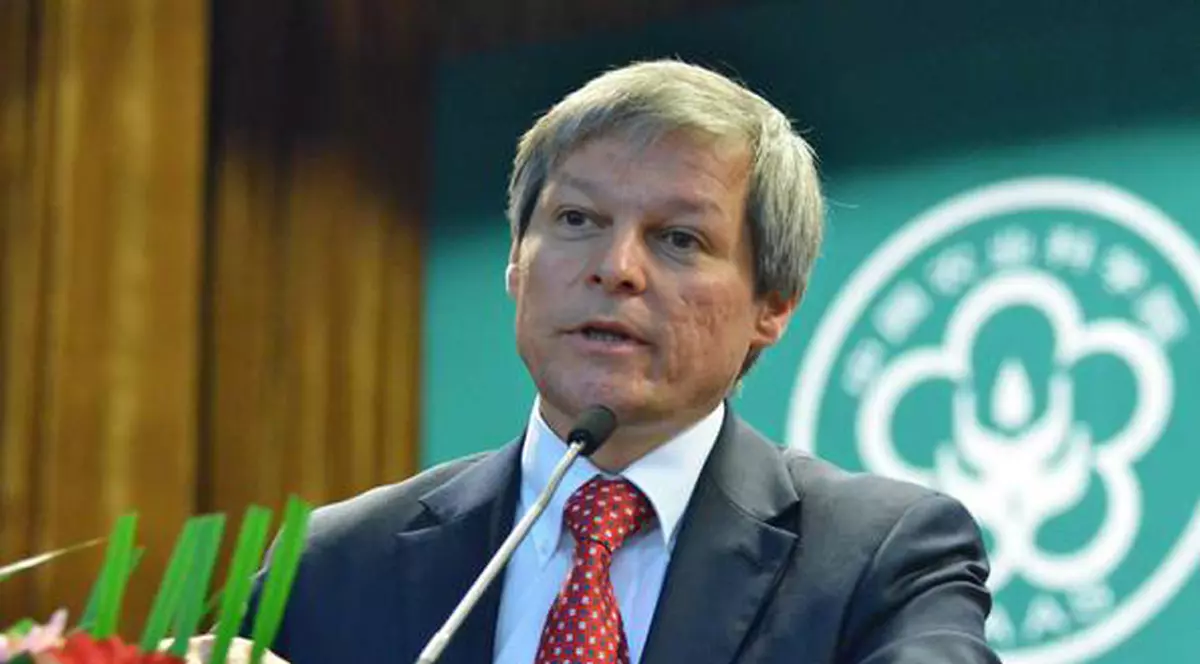 Cum este văzut premierul Dacian Cioloș de colegi: "Nu foarte sociabil"