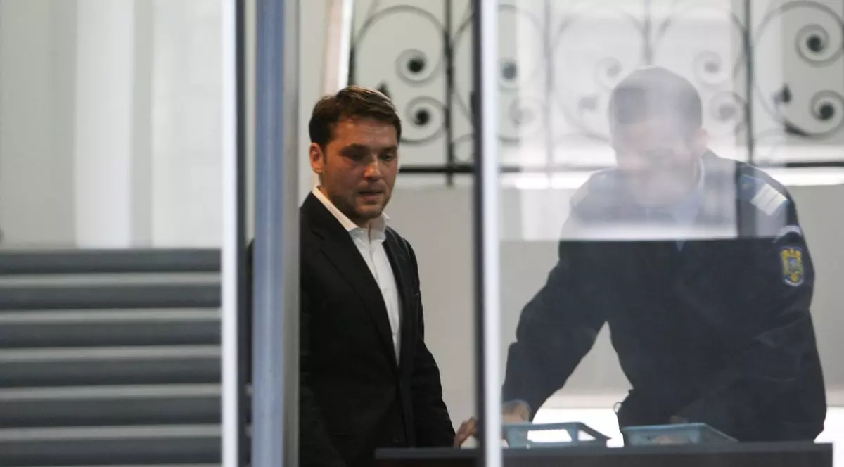 Fostul ministru Dan Șova a venit la DNA pentru a da declarații în dosarul în care au fost audiați Ponta și Grindeanu legat de Tel Drum